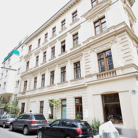 Traditional Apartments Vienna Exterior photo